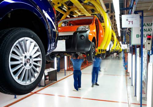 Fiat �������� ����� � ���������� �� 32 ���� ������