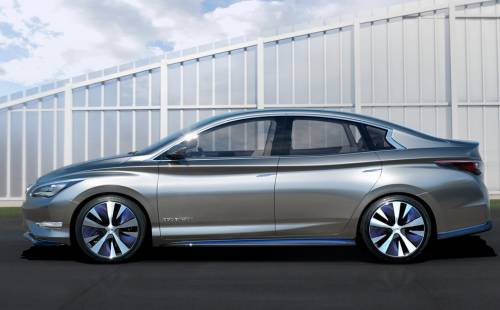Infiniti LE