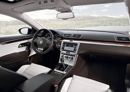 4-������� ���� VW Passat CC ����� ����������