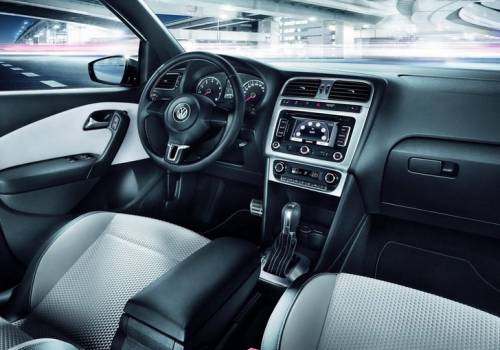 Volkswagen Cross Polo Urban White