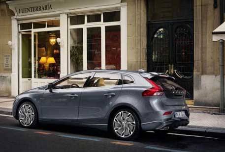 Volvo V40