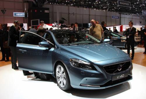 Volvo V40