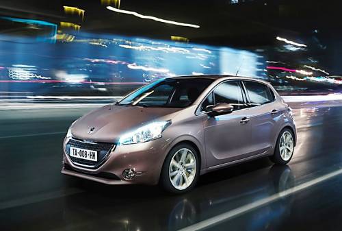 Львенок повзрослел: Peugeot 208 вышел из тени