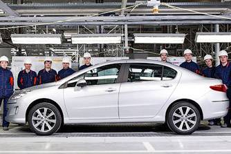 В России началась сборка бюджетного седана Peugeot