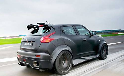 Nissan Juke-R 
