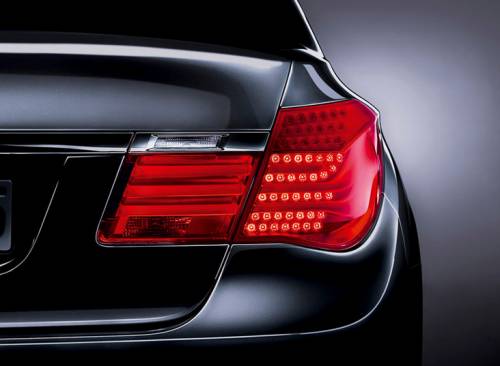 BMW 7-� ����� Individual Pure Black